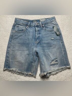 Wild Fable Denim Jeans Shorts Raw Hem Distressed high Rise Bermuda Size 8